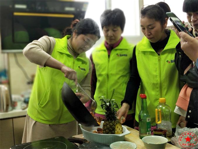 新生儿语言理解期(0-8个月)